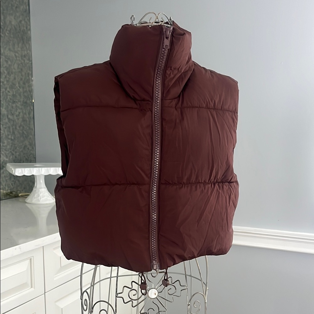 Amazon Women's Puffer Vest - brown
